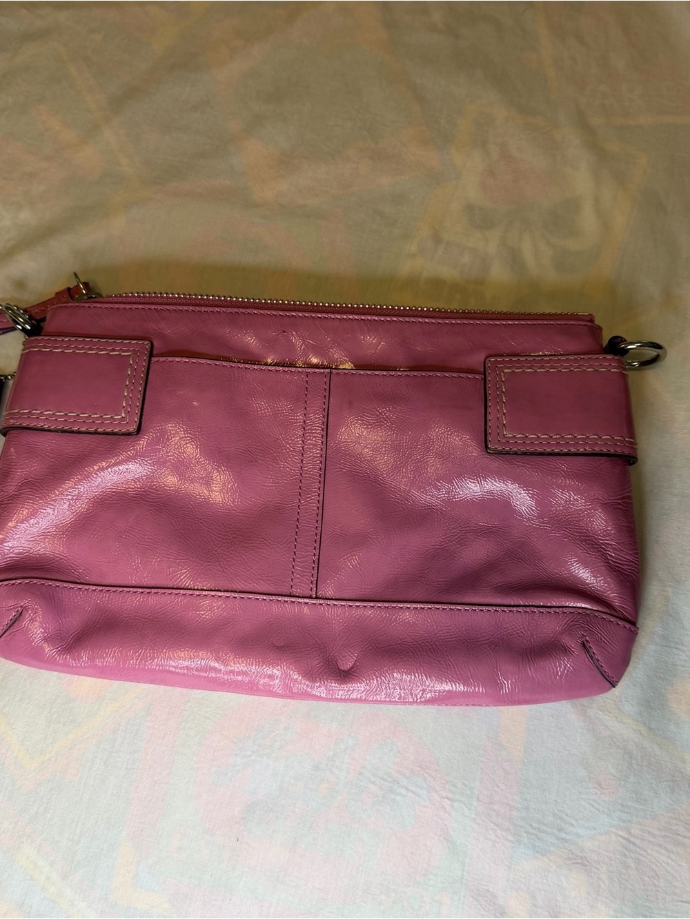 Coach Limited Ed. Berry/Sugar Plum Patent Leather Soho Chainlink Clutch
F13454 - Picture 10 of 13